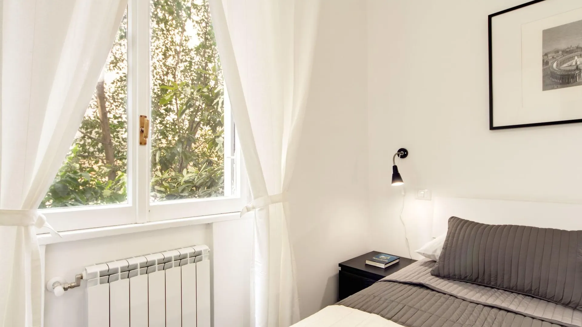 Vatican Suites Happy Holidays Rome Guest house