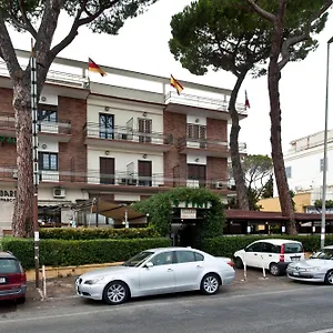Hotel 4 Pini, Řím